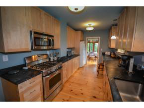 153 Lorchs Hill Road Wardsboro, VT 05355 - Photo 8 of 36 Gallery Image 8