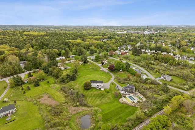 $819,000 | 23 Begin Lane, Westbrook, ME 04092