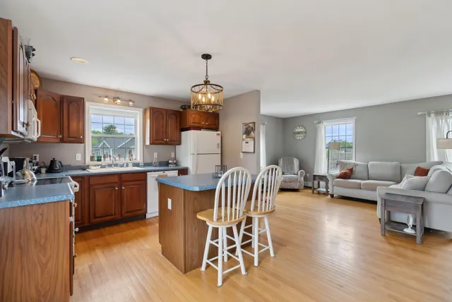 $819,000 | 23 Begin Lane, Westbrook, ME 04092