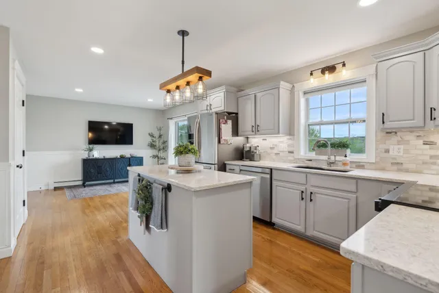 $819,000 | 23 Begin Lane, Westbrook, ME 04092