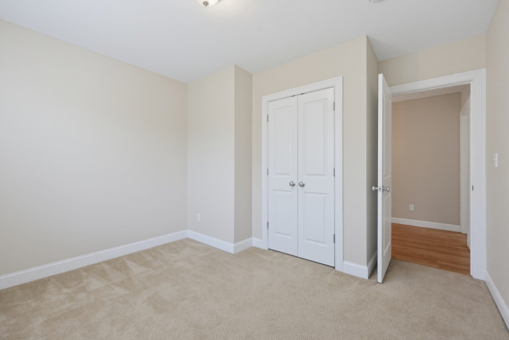 25 Sullivan Way Foxboro, MA 02035 - Photo 35 of 41