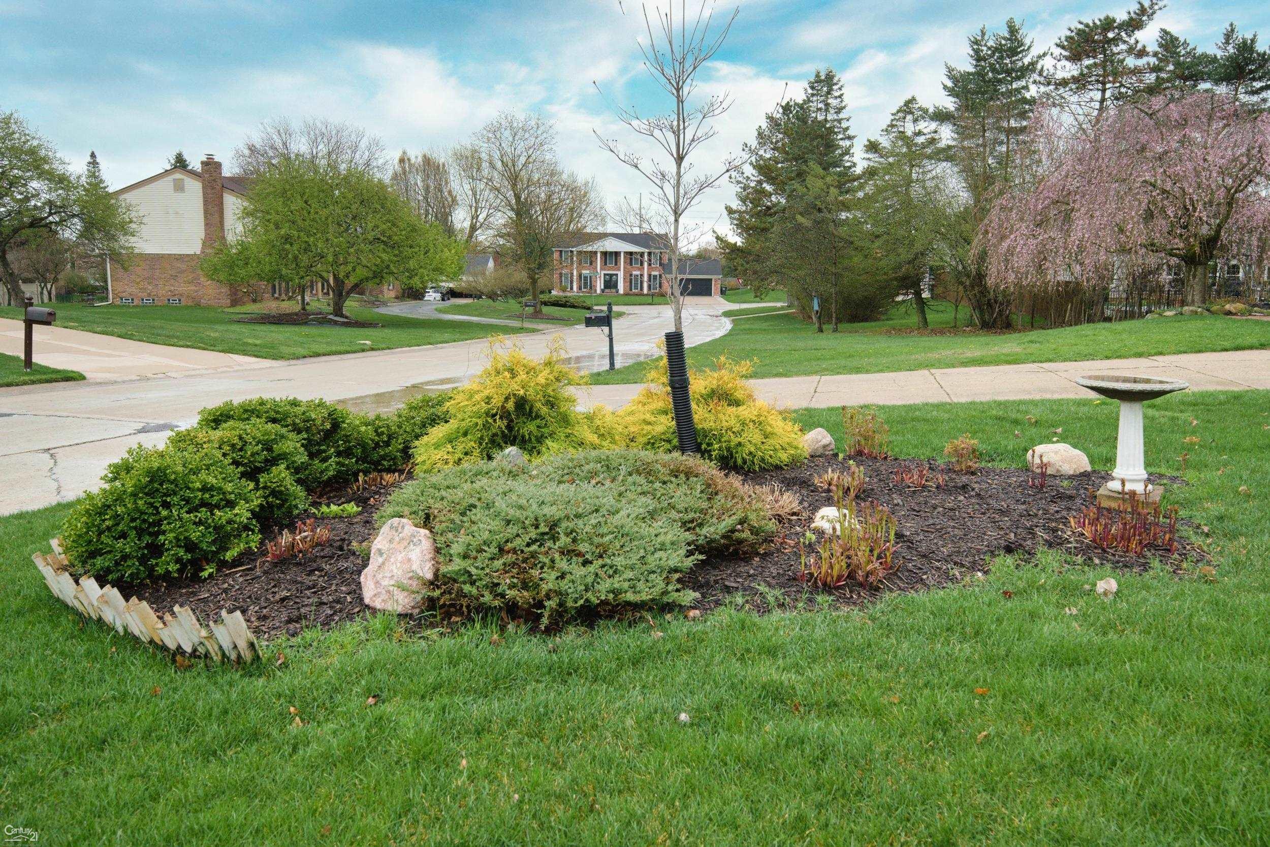 1095 Hathaway Rising Rochester Hills, MI 48306 - Photo 4 of 74 Gallery Image 4