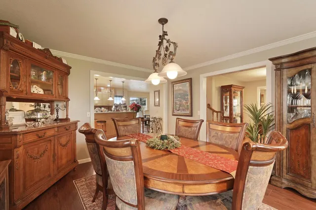 a view of a house with swimming pool