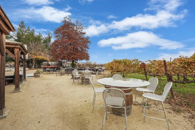 $1,748,000 | 17266 Hillside Drive, Lodi, CA 95240