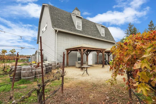 $1,748,000 | 17266 Hillside Drive, Lodi, CA 95240