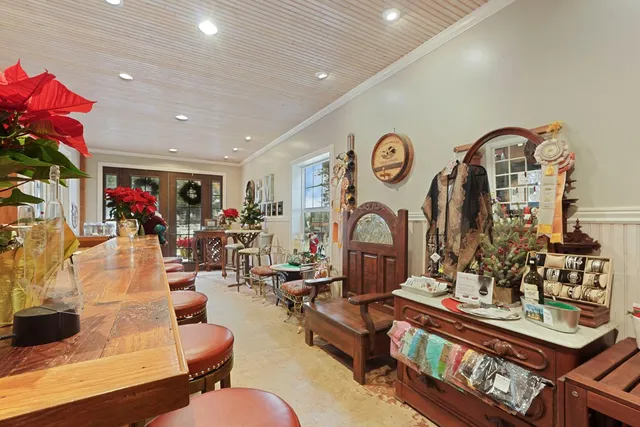 $1,748,000 | 17266 Hillside Drive, Lodi, CA 95240