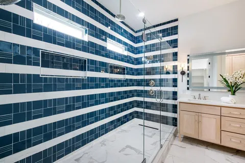 a view of a large building and a window