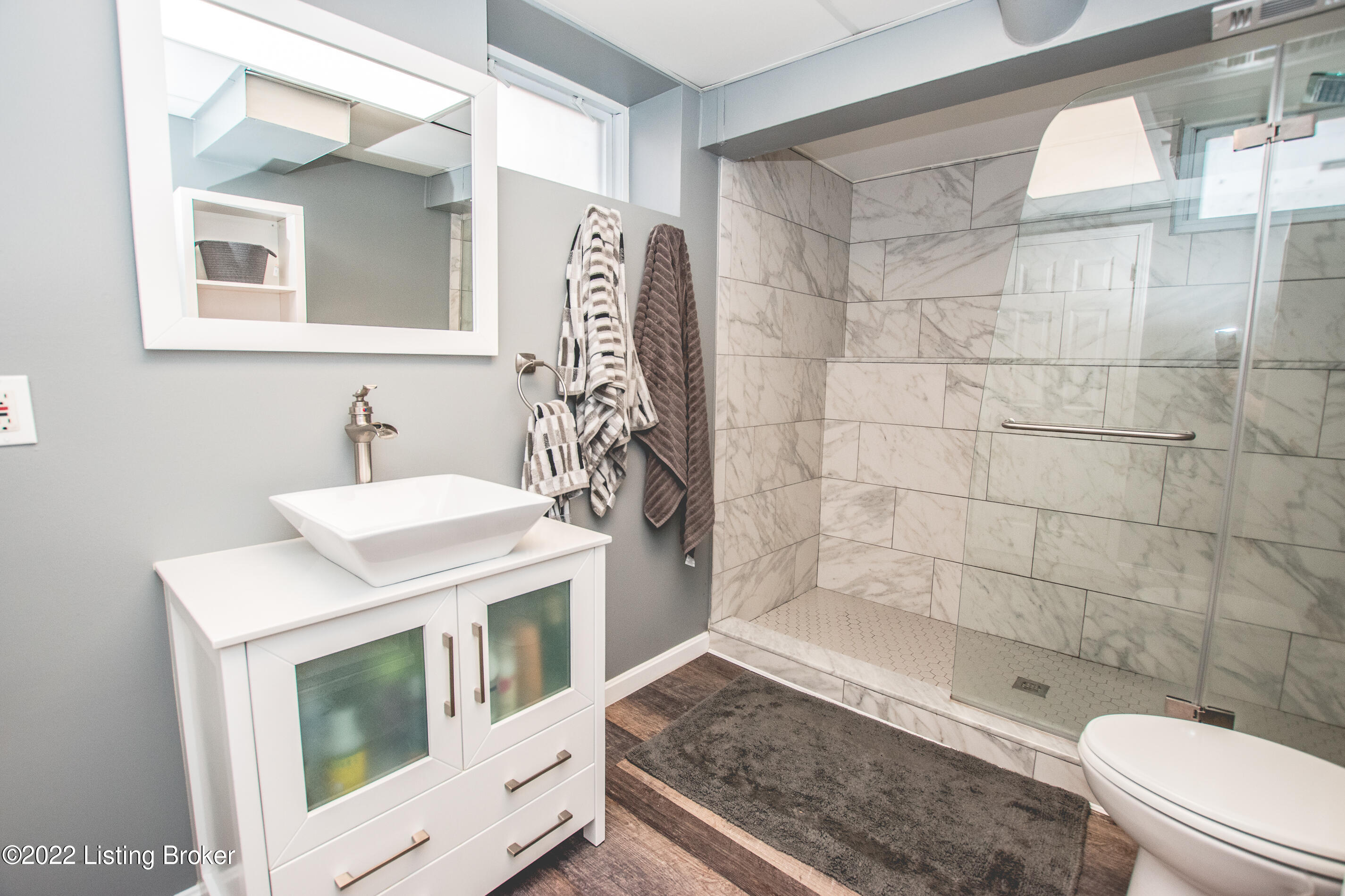 6305 Hunters Grove Road Louisville, KY 40216 - Photo 27 of 46 6305 Hunters Grove Rd-27
