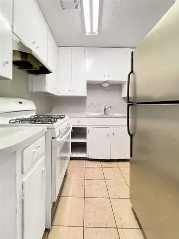 $1,195 | 2502 Cecil Drive, Unit C, Austin, TX 78744