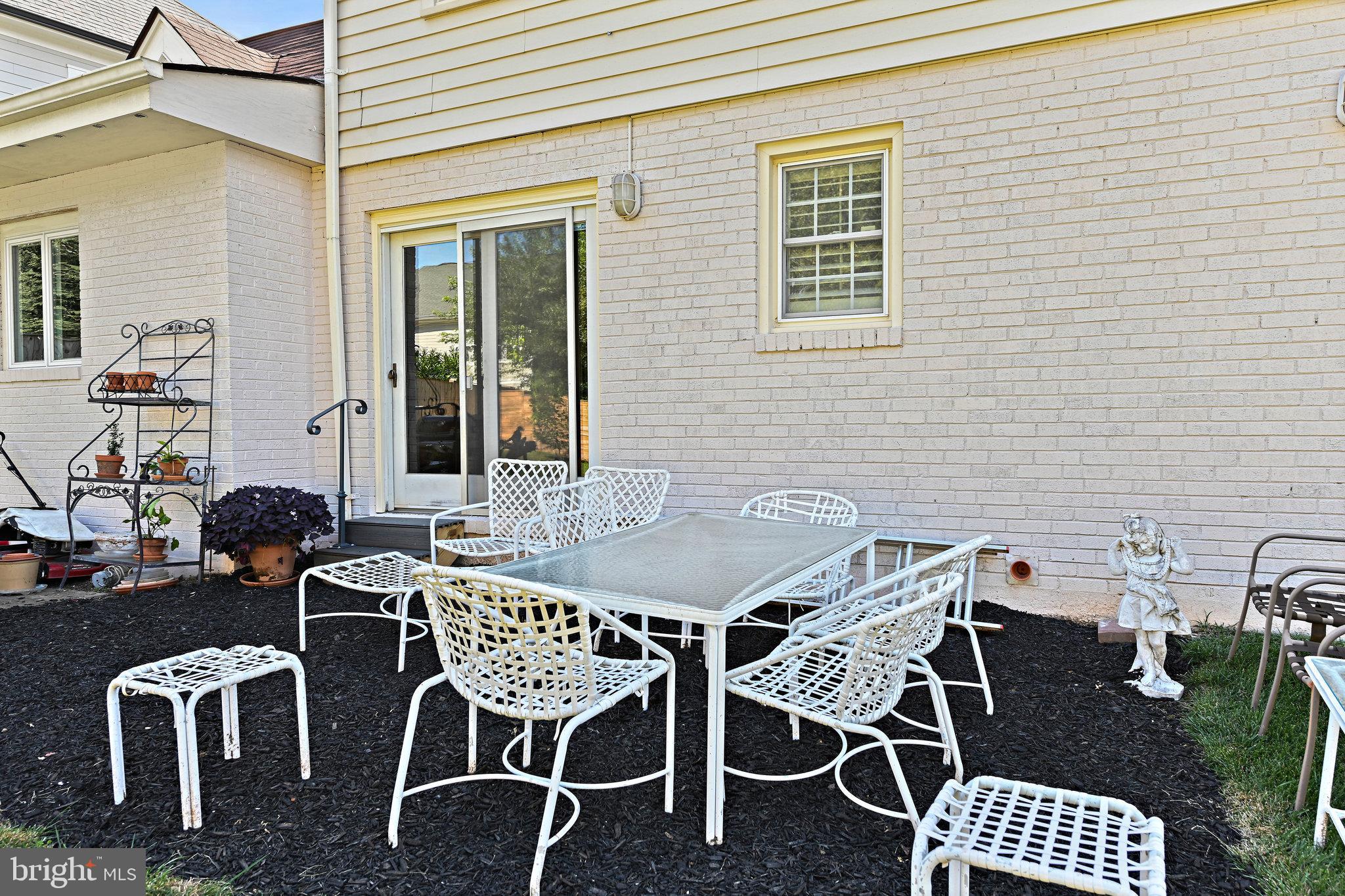 1451 Pathfinder Lane McLean, VA 22101 - Photo 55 of 59