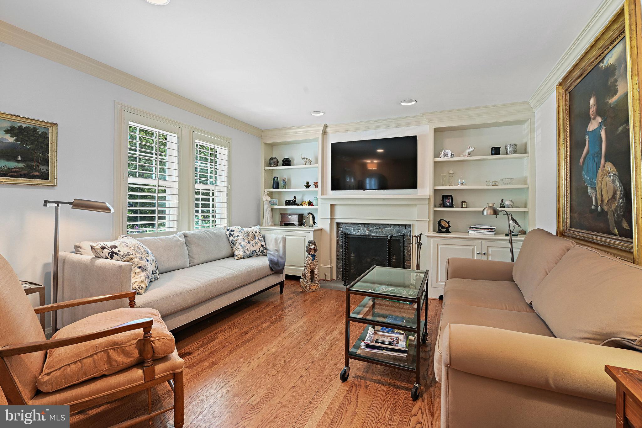 1451 Pathfinder Lane McLean, VA 22101 - Photo 10 of 59