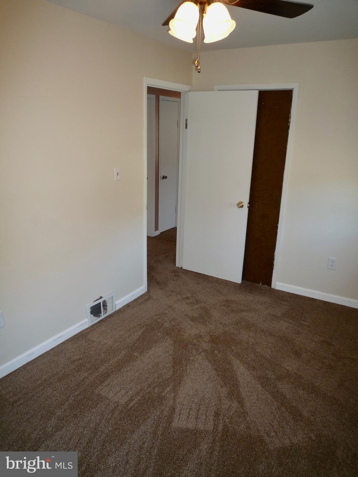 1060 Red Lion Road New Castle, DE 19720 - Photo 11 of 23 Bedroom 1