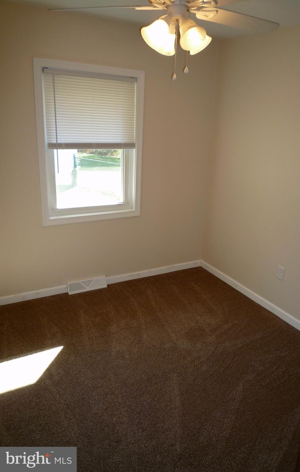 1060 Red Lion Road New Castle, DE 19720 - Photo 12 of 23 Bedroom 1