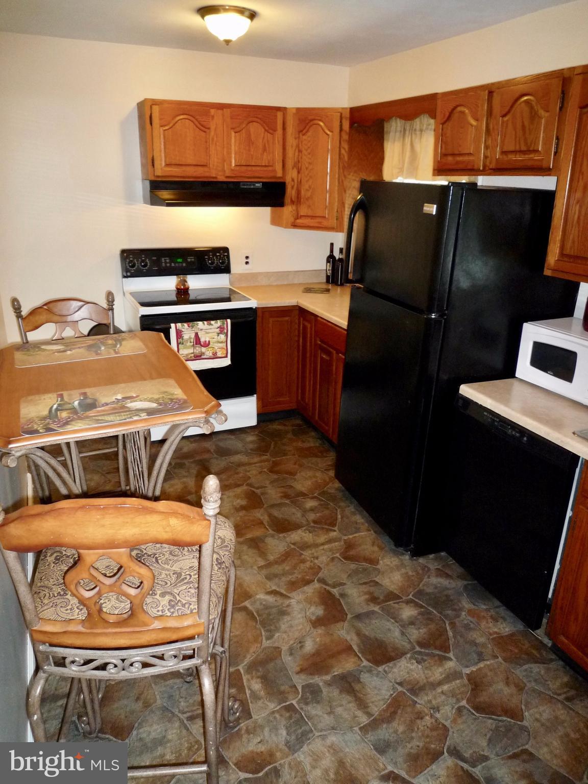 1060 Red Lion Road New Castle, DE 19720 - Photo 8 of 23 Kitchen
