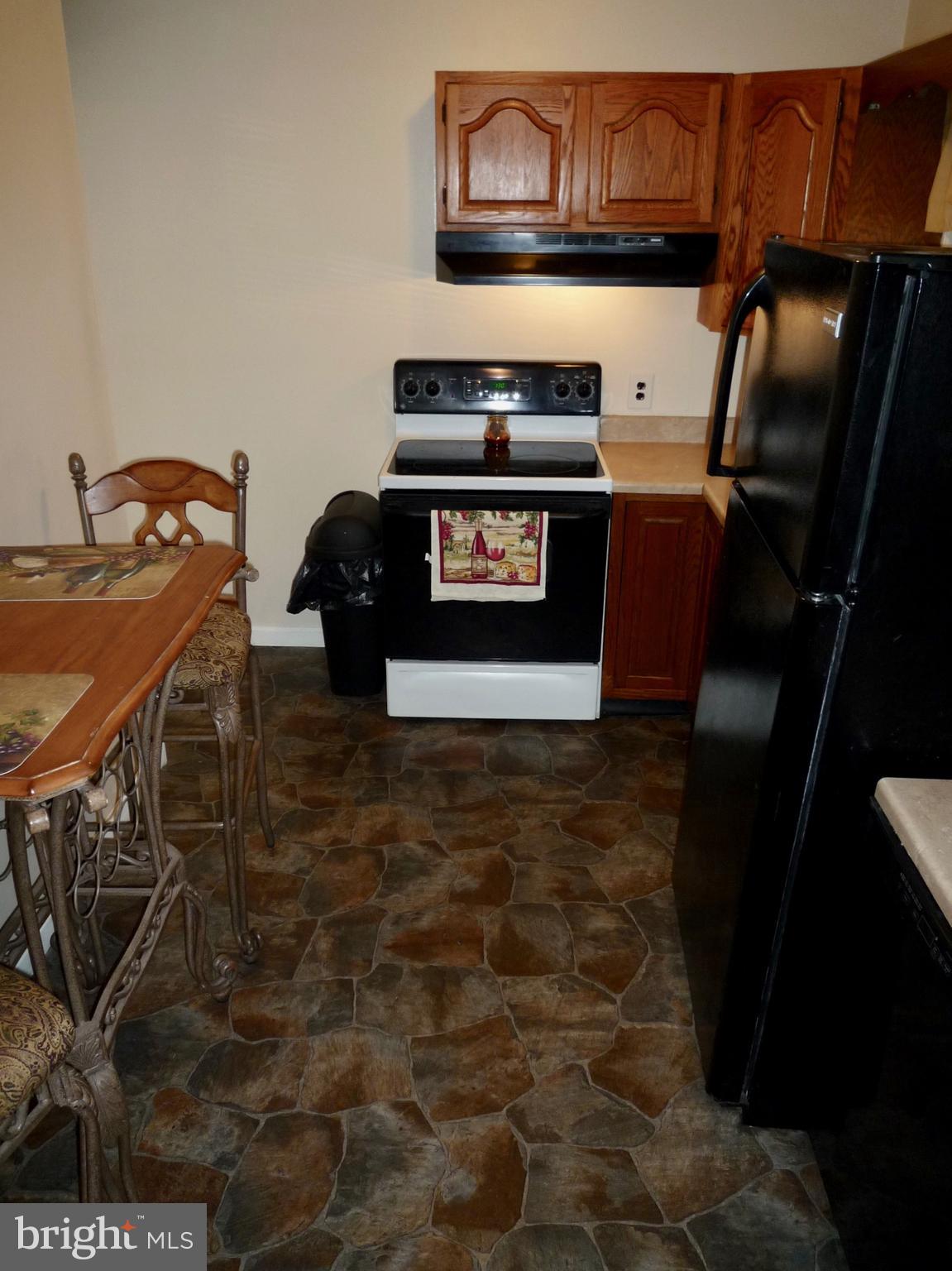 1060 Red Lion Road New Castle, DE 19720 - Photo 9 of 23 Kitchen