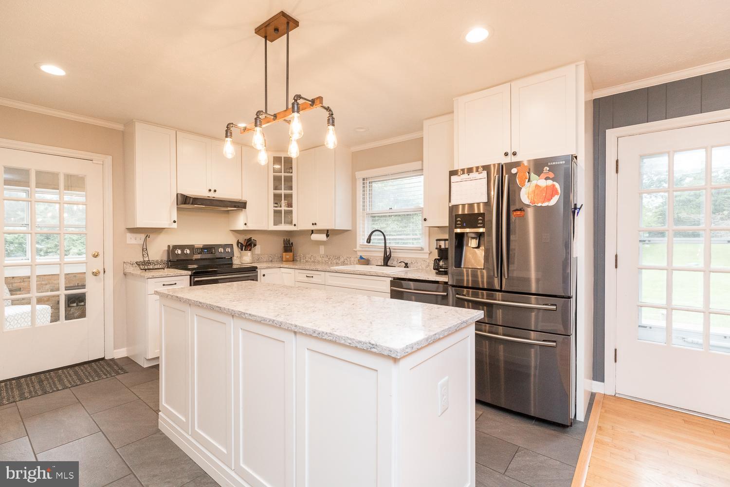 568 Apple Pie Ridge Road Winchester, VA 22603 - Photo 10 of 48 Gorgeous remodeled Kitchen