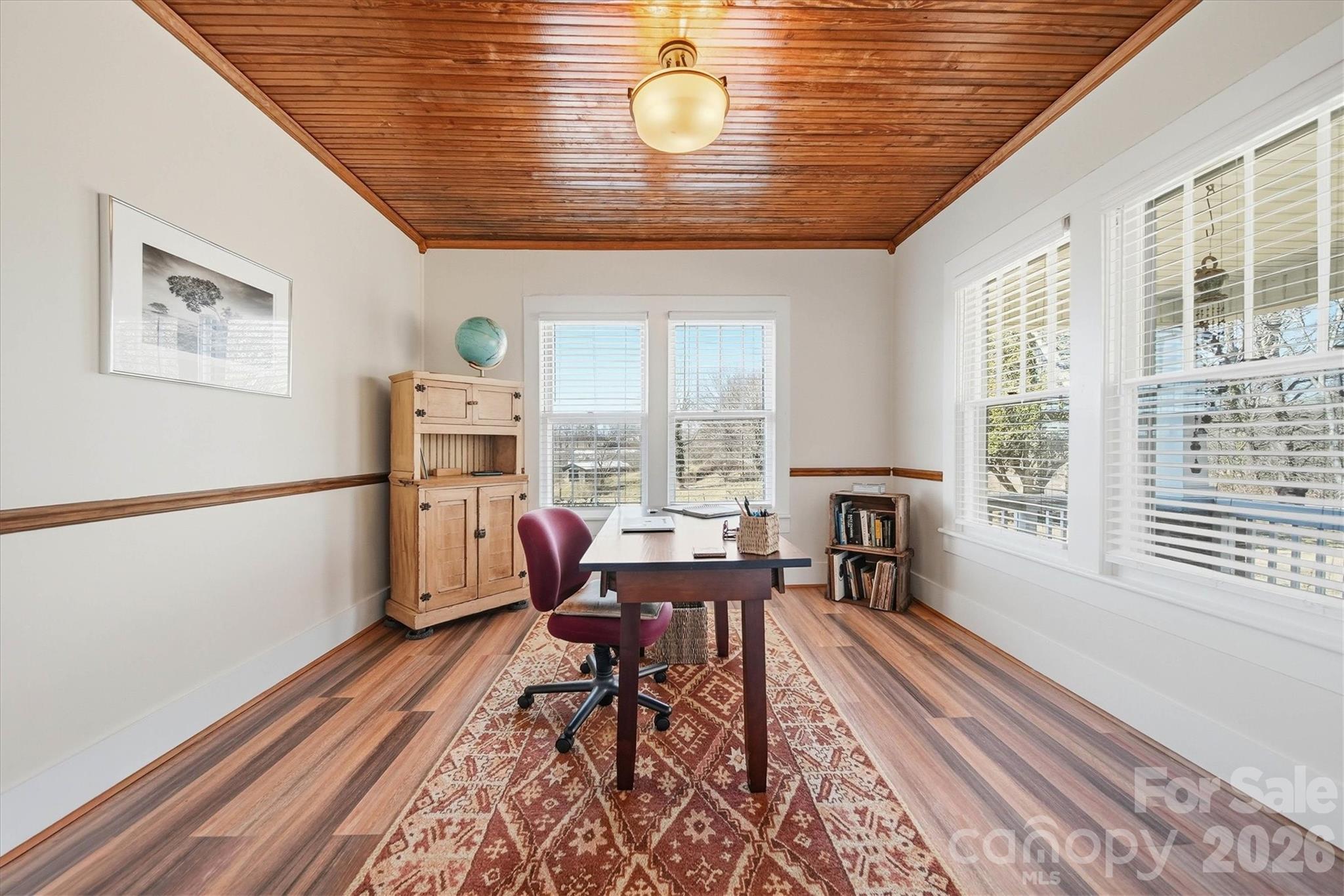 113 Leonhardt Road Morganton, NC 28655 - Photo 24 of 44 a living room with furniture and a window