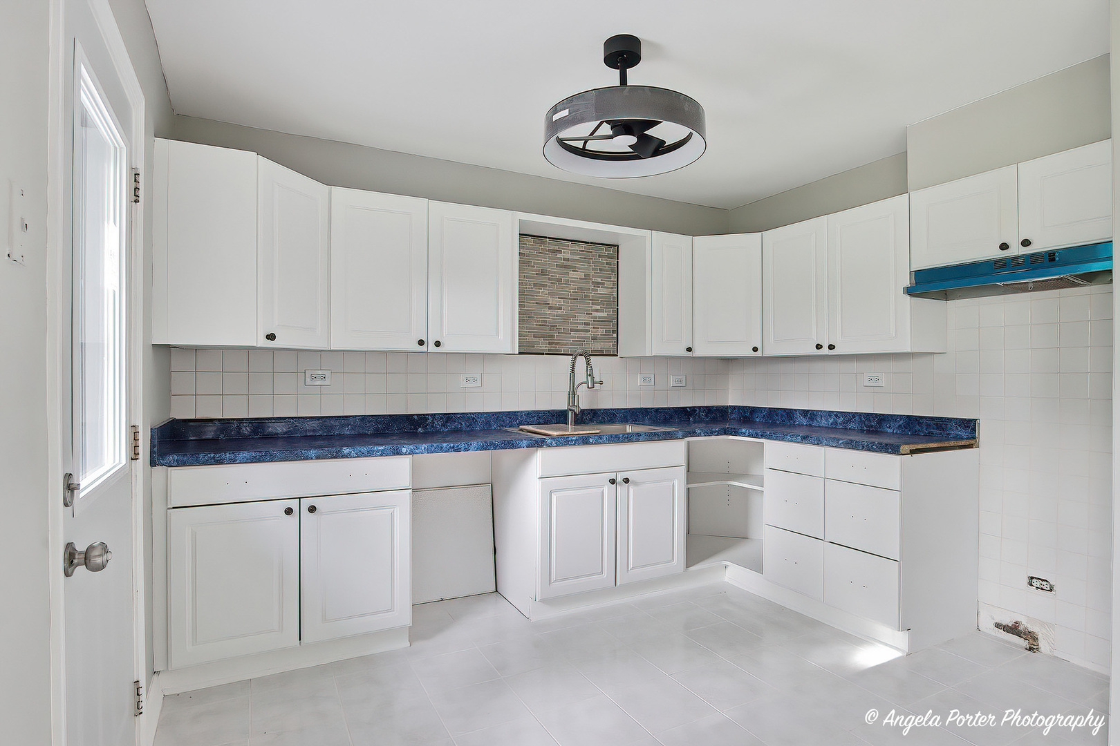 410 Willow Road Wauconda, IL 60084 - Photo 9 of 31