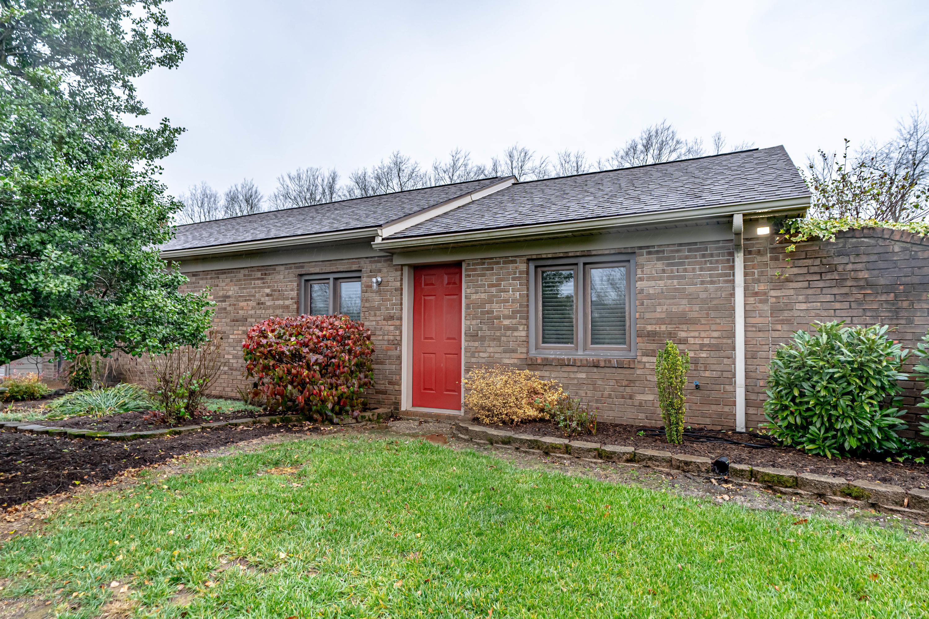2940 Lagrange Road New Castle, KY 40050 - Photo 3 of 47 DSC04167