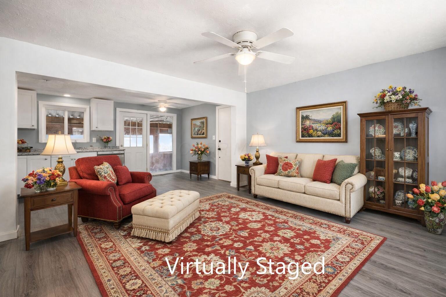 3622 Alpena Road Columbus, OH 43232 - Photo 2 of 35 Living Room