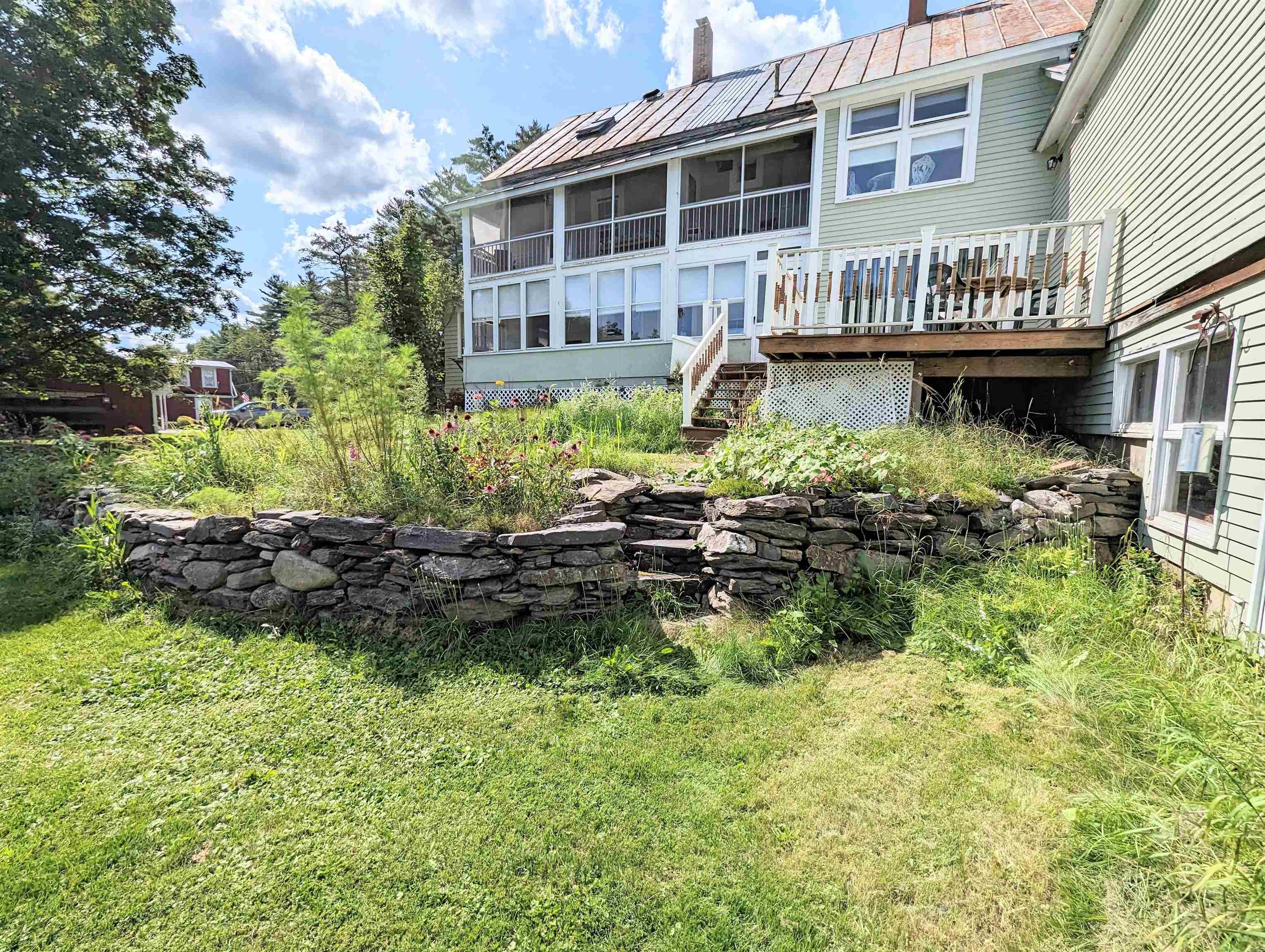 1573 Highway 5 Barnet, VT 05821 - Photo 6 of 36