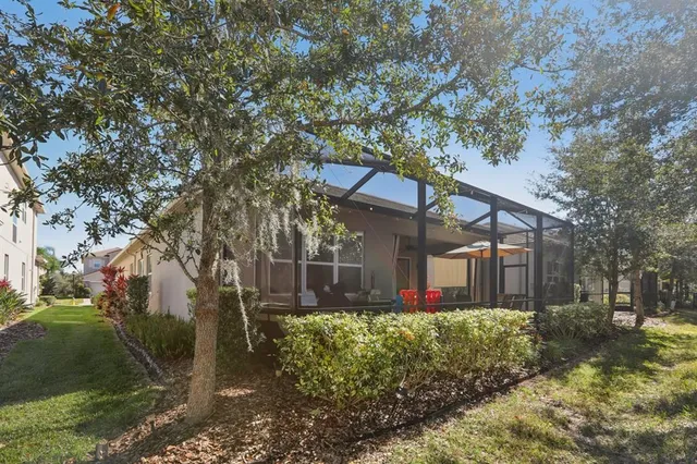 a front view of house with yard