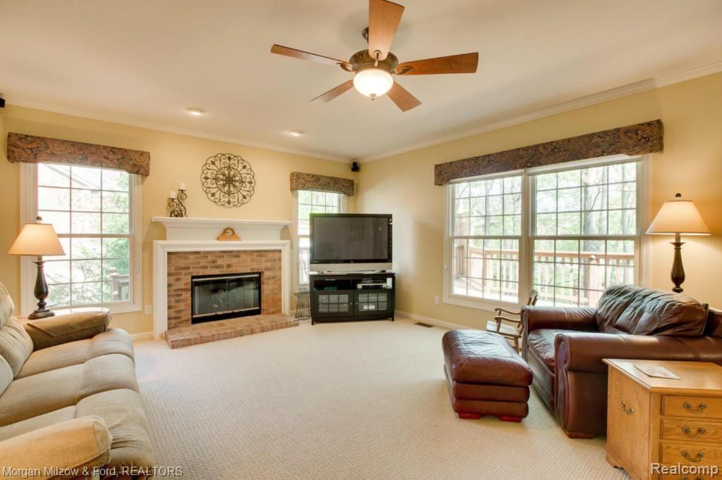 3860 Kaeleaf Road Lake Orion, MI 48360 - Photo 14 of 38