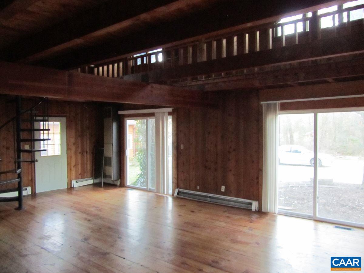907 Carlton Road Wake, VA 23176 - Photo 4 of 18 Gallery Image 4