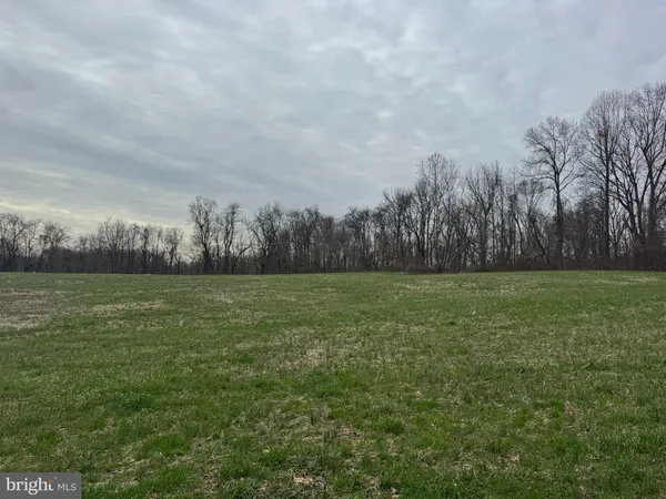 $399,000 | 6006 Timeless Oak Trail, Lothian, MD 20711