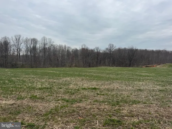 $399,000 | 6006 Timeless Oak Trail, Lothian, MD 20711