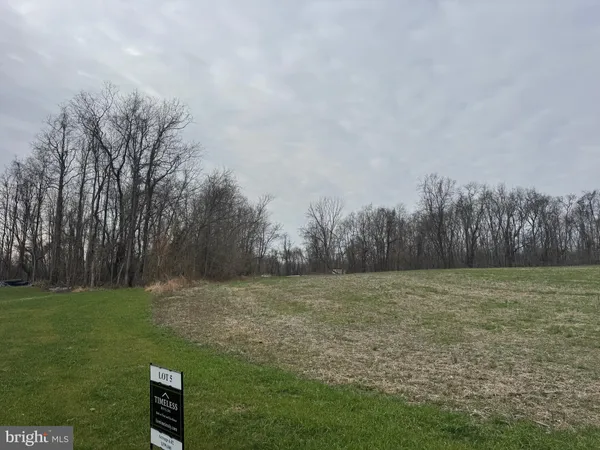 $399,000 | 6006 Timeless Oak Trail, Lothian, MD 20711