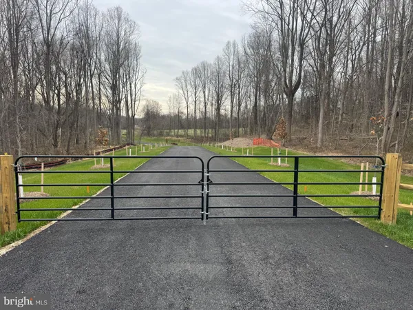 $399,000 | 6006 Timeless Oak Trail, Lothian, MD 20711