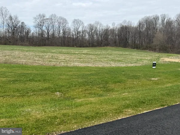 $399,000 | 6006 Timeless Oak Trail, Lothian, MD 20711