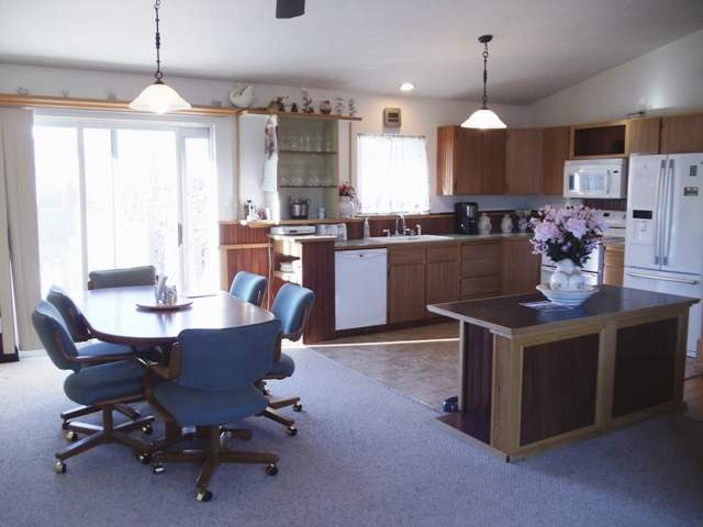 5515 North Vincent Road Newman Lake, WA 99025 - Photo 4 of 8 Gallery Image 4