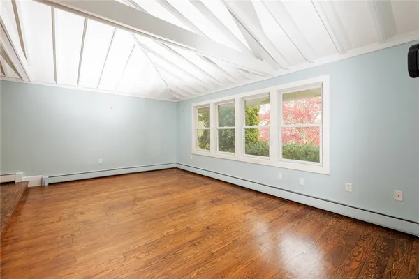 $8,000 | 7 Cowsill Lane, Unit 1, Newport, RI 02840