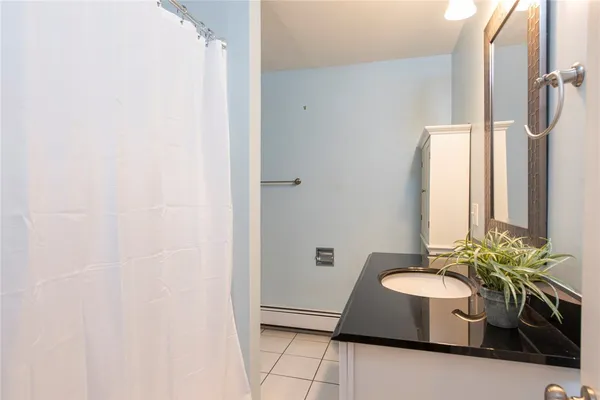 $8,000 | 7 Cowsill Lane, Unit 1, Newport, RI 02840