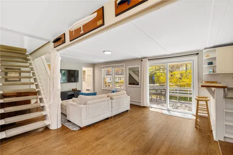 $8,000 | 7 Cowsill Lane, Unit 1, Newport, RI 02840
