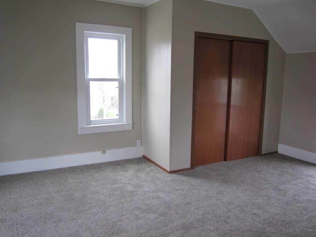 209 John Street Butler, IN 46721 - Photo 14 of 24