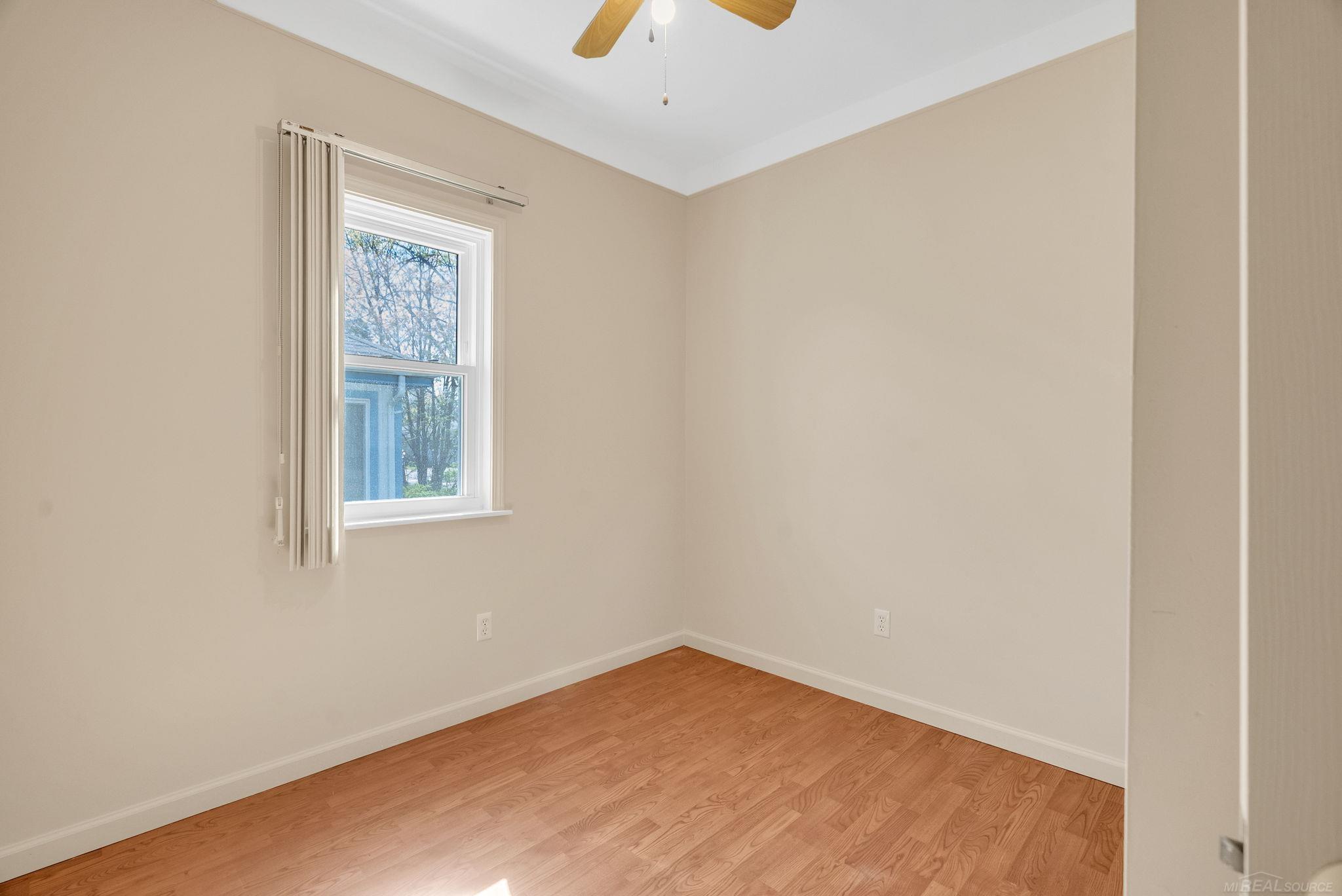 7329 Elm Road Lexington, MI 48450 - Photo 16 of 57