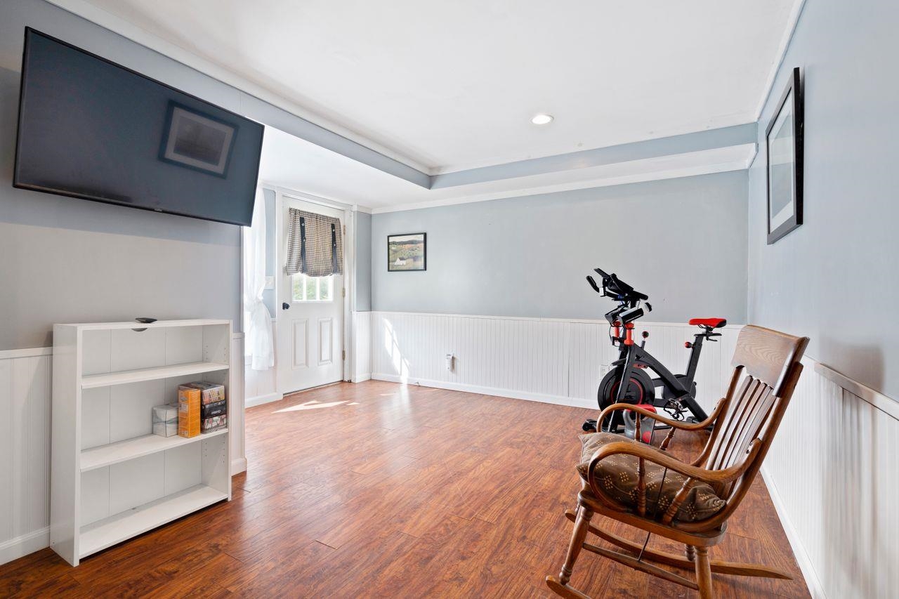 87 Garney Road Brookfield, NH 03872 - Photo 17 of 37