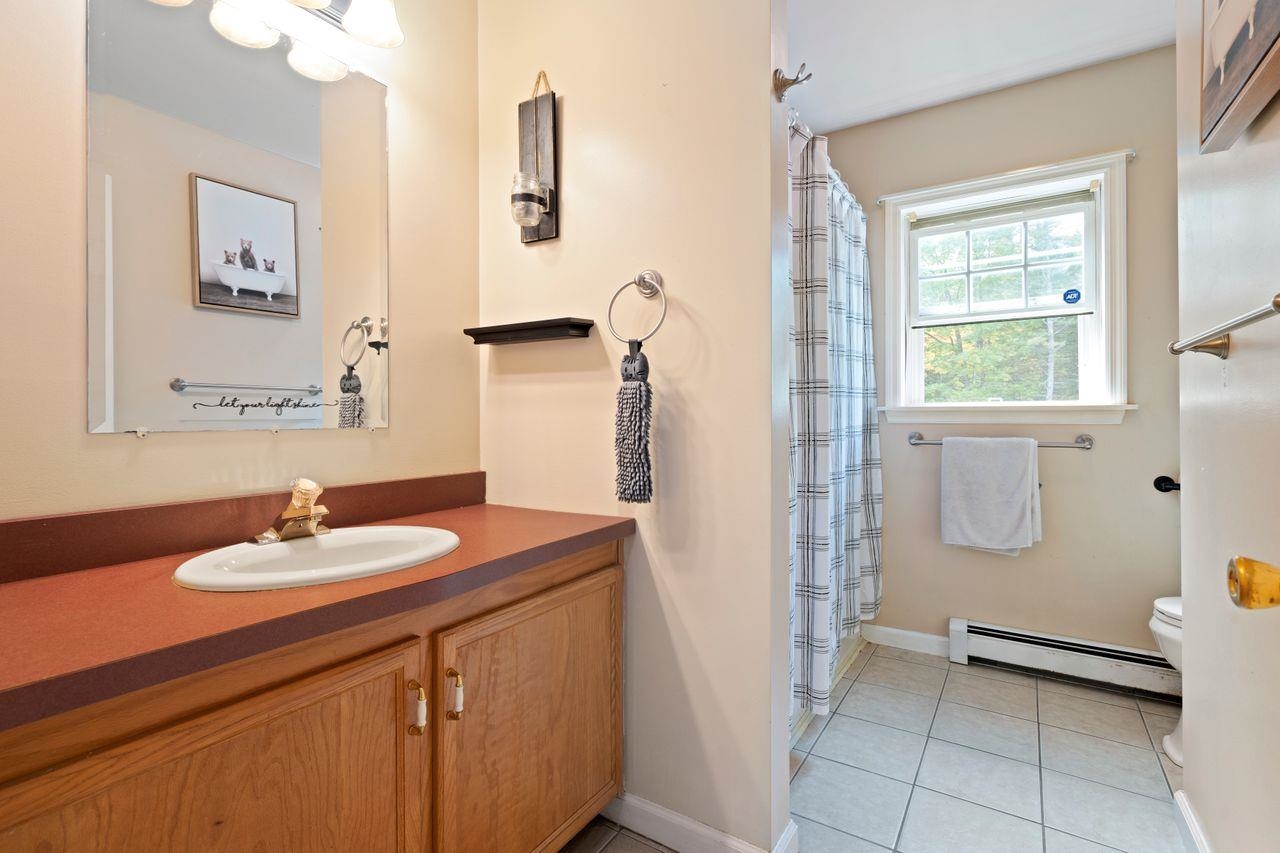 87 Garney Road Brookfield, NH 03872 - Photo 22 of 37