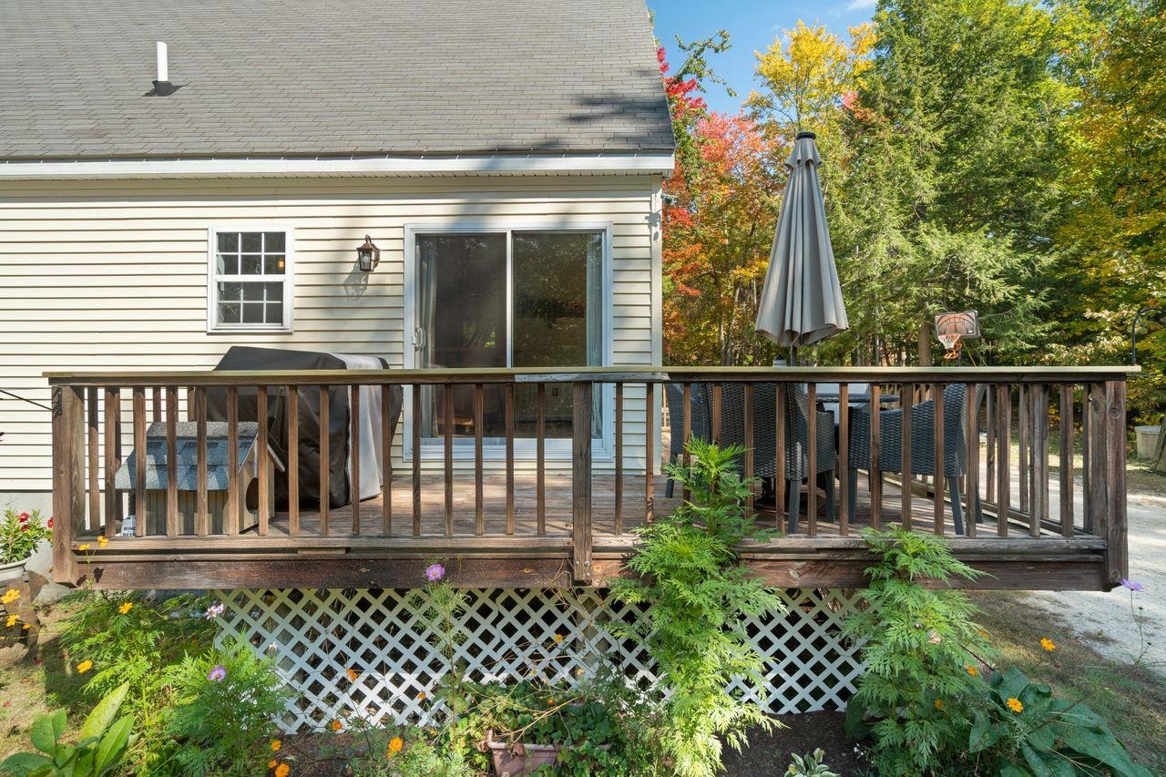 87 Garney Road Brookfield, NH 03872 - Photo 31 of 37