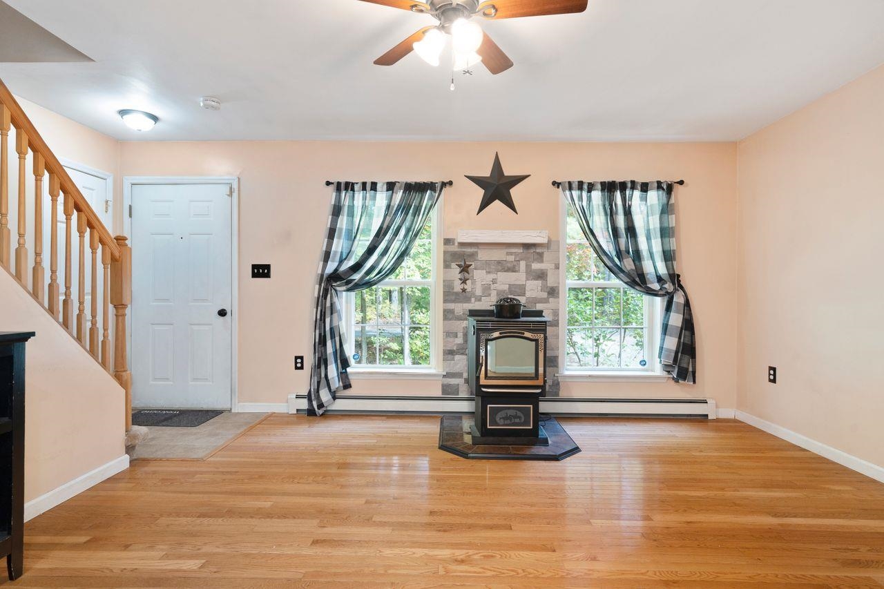 87 Garney Road Brookfield, NH 03872 - Photo 9 of 37