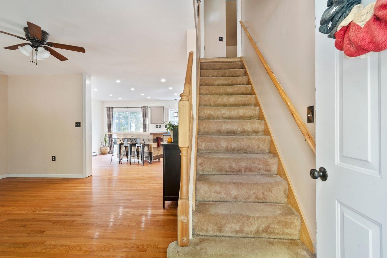 87 Garney Road Brookfield, NH 03872 - Photo 10 of 37