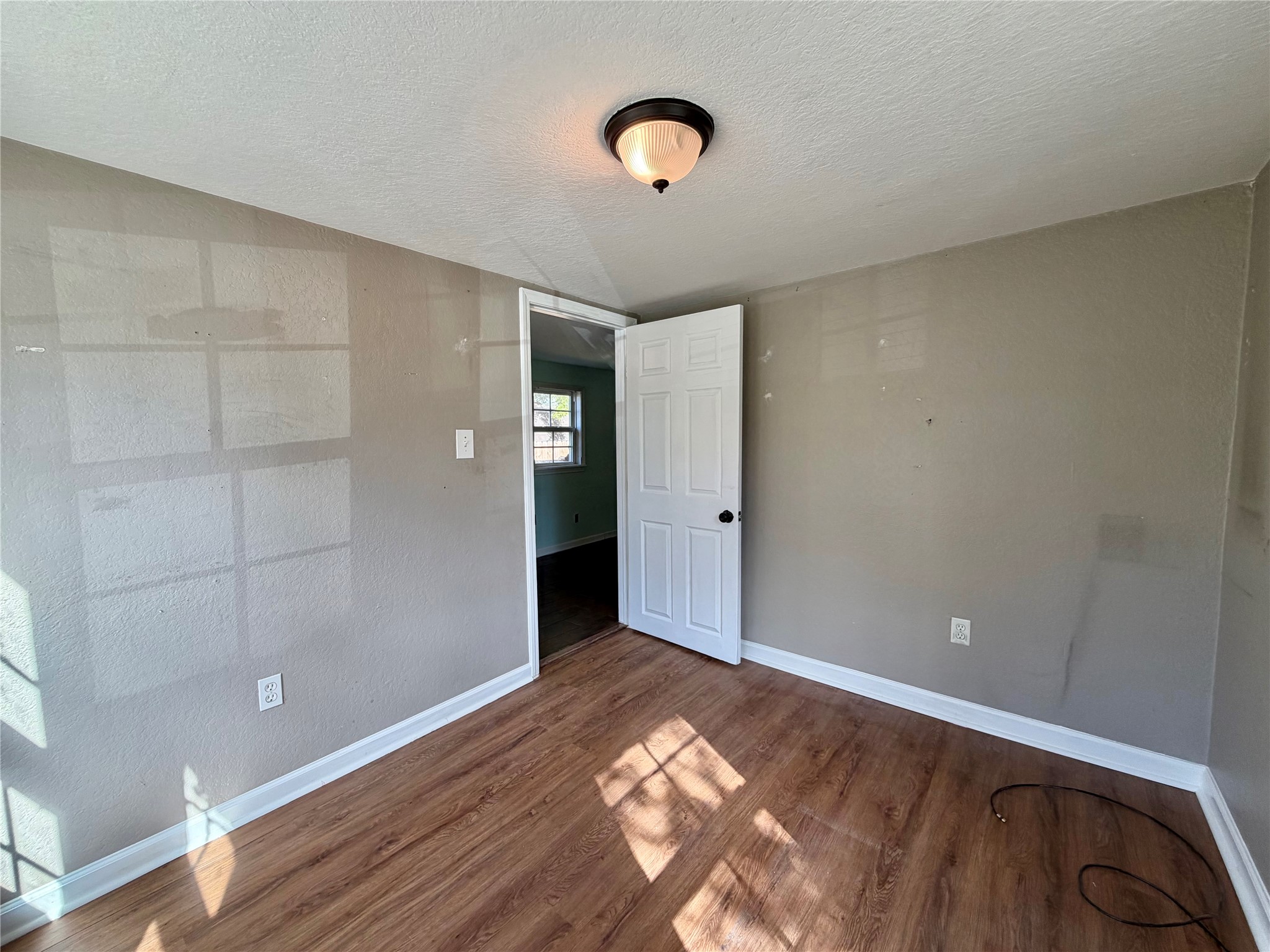 322 Hays Road Oyster Creek, TX 77541 - Photo 12 of 25