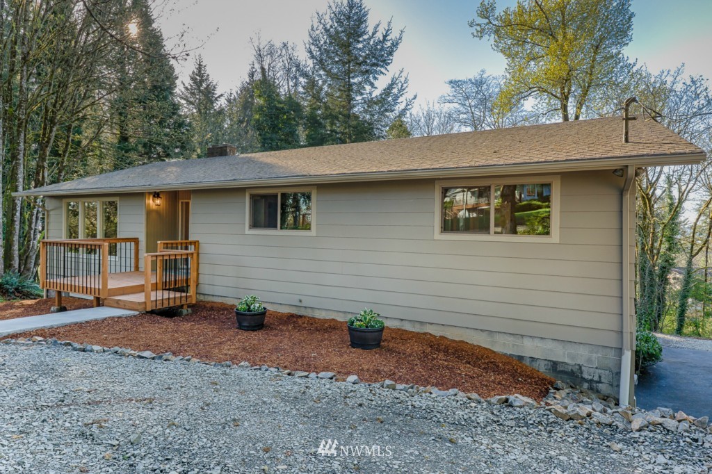 425 Mt Pleasant Road Kelso, WA 98626 - Photo 2 of 7 Gallery Image 2