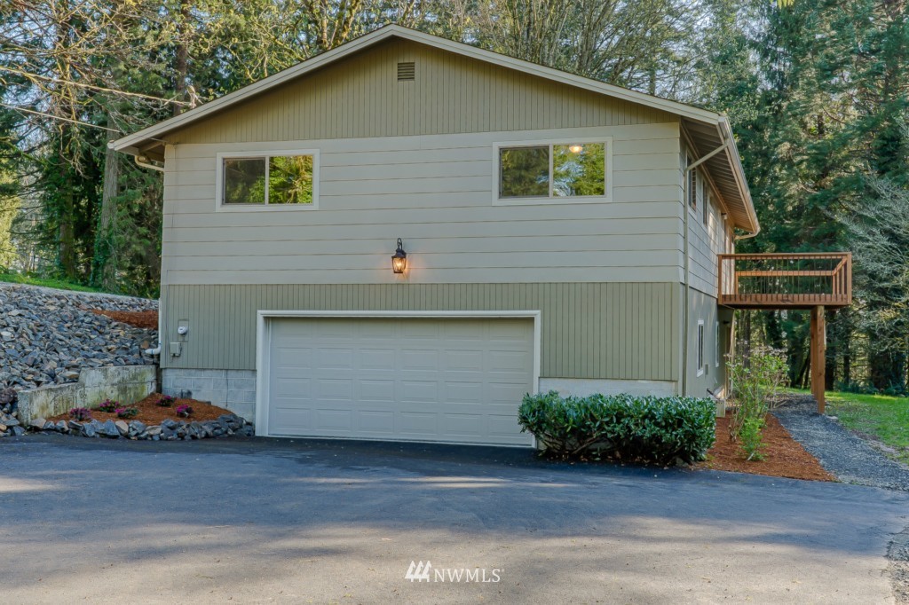 425 Mt Pleasant Road Kelso, WA 98626 - Photo 3 of 7 Gallery Image 3