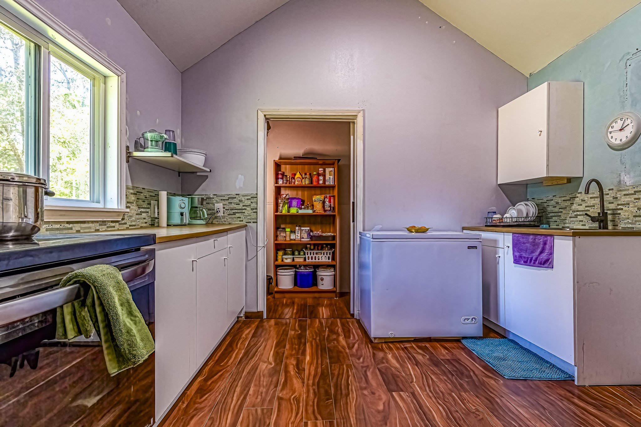 121 Tidwell Road Shepherd, TX 77371 - Photo 7 of 21 a room with wooden floor and furniture