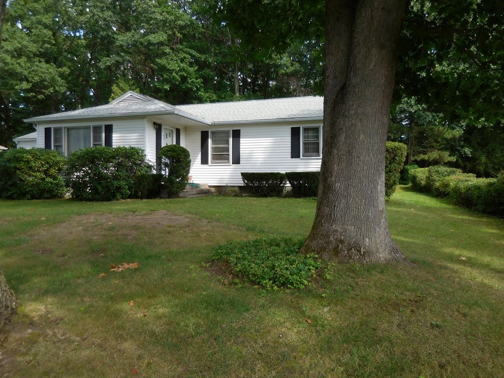 54 Blossom Road West Springfield, MA 01089 - Photo 1 of 13