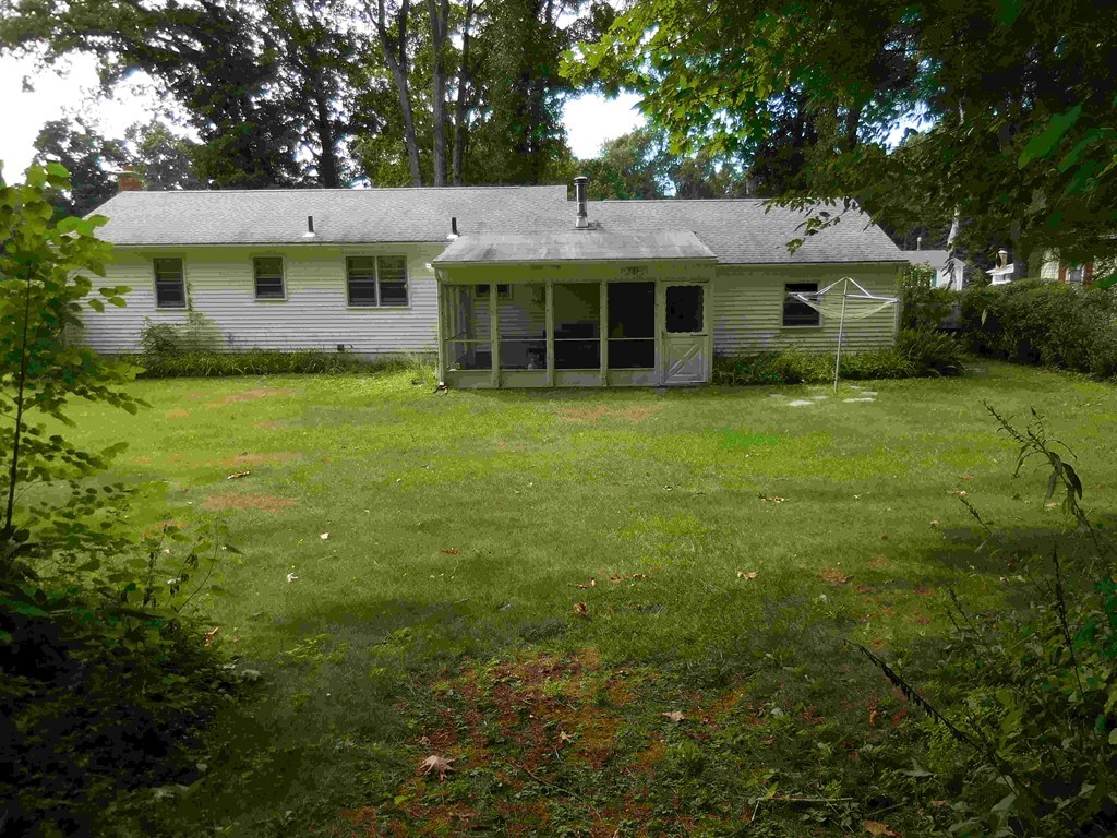 54 Blossom Road West Springfield, MA 01089 - Photo 4 of 13